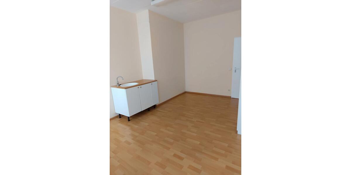 Erdgeschoßwohnung Springe - 3 Zimmer, 98 m&sup2;, 220.000&euro; | Angebot:27197571