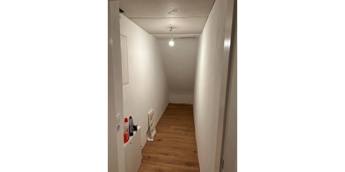 Etagenwohnung Langenhagen Engelbostel - 2.5 Zimmer, 72 m&sup2;, 700&euro; | Angebot:25906117