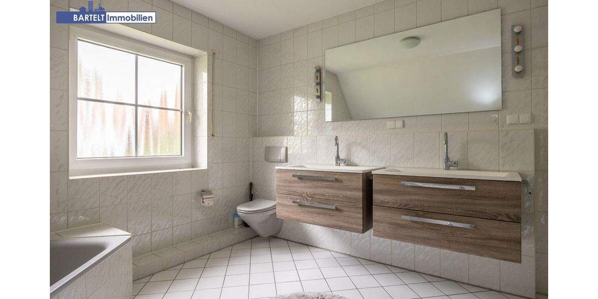 Einfamilienhaus Pattensen Jeinsen - 1 Zimmer, 233 m&sup2;, 569.900&euro; | Angebot:25662286