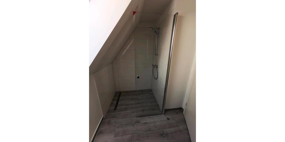 Dachgeschoßwohnung Gehrden - 4 Zimmer, 109 m&sup2;, 900&euro; | Angebot:25944703