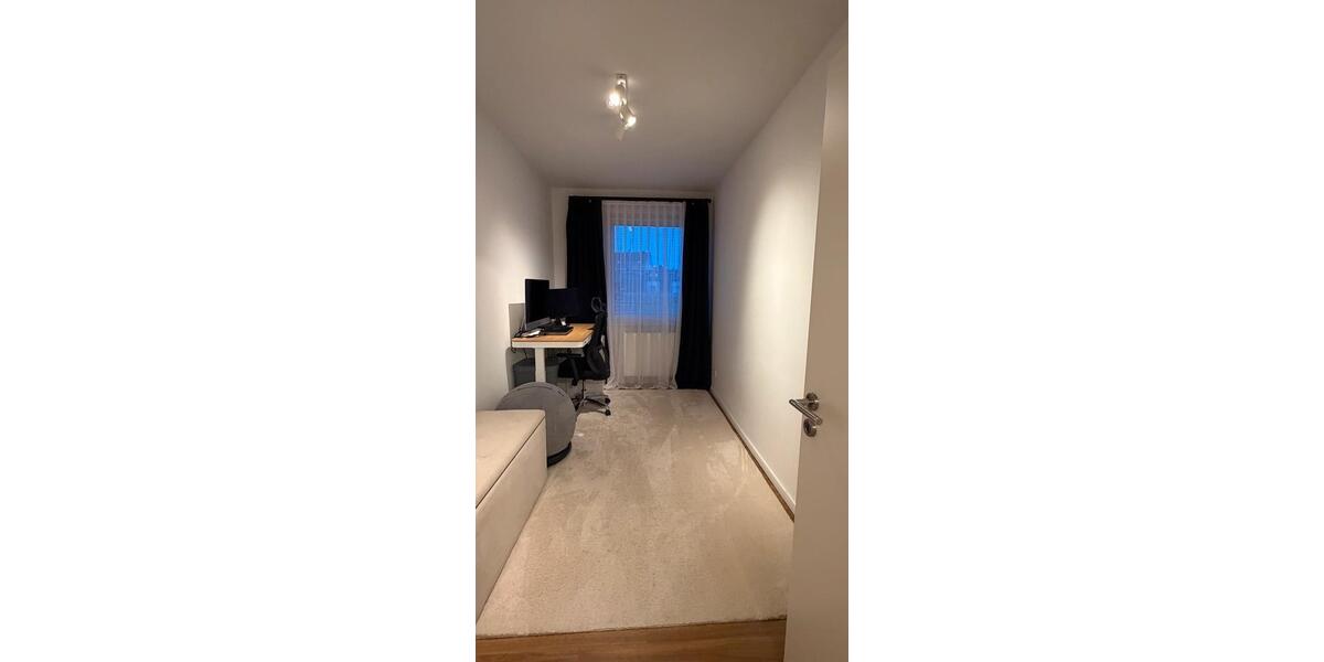 Etagenwohnung Hannover Vahrenwald-List - 4 Zimmer, 105 m&sup2;, 1.641&euro; | Angebot:25963618