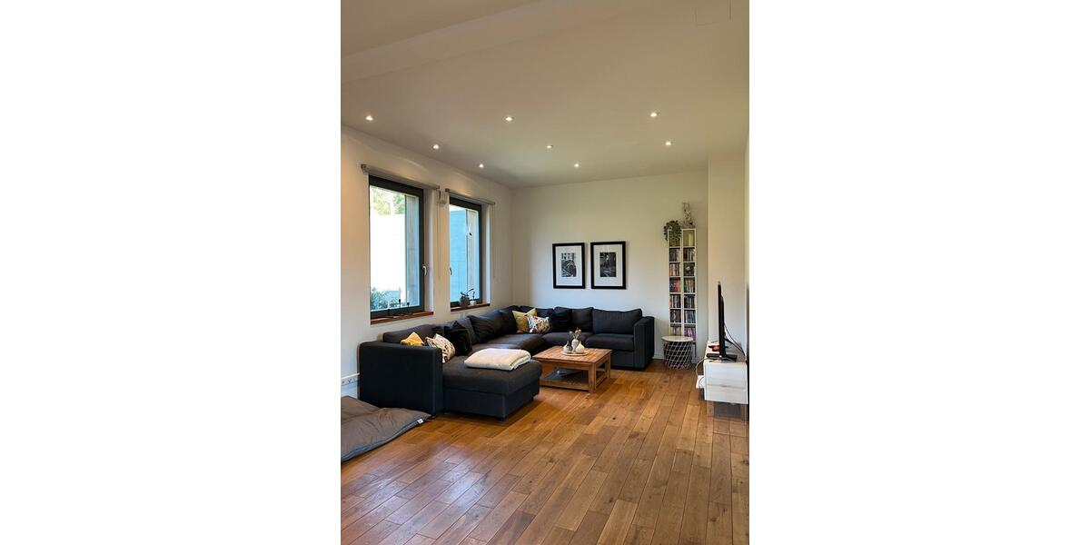 Einfamilienhaus Neustadt am Rübenberge - 9 Zimmer, 288 m&sup2;, 750.000&euro; | Angebot:25351760