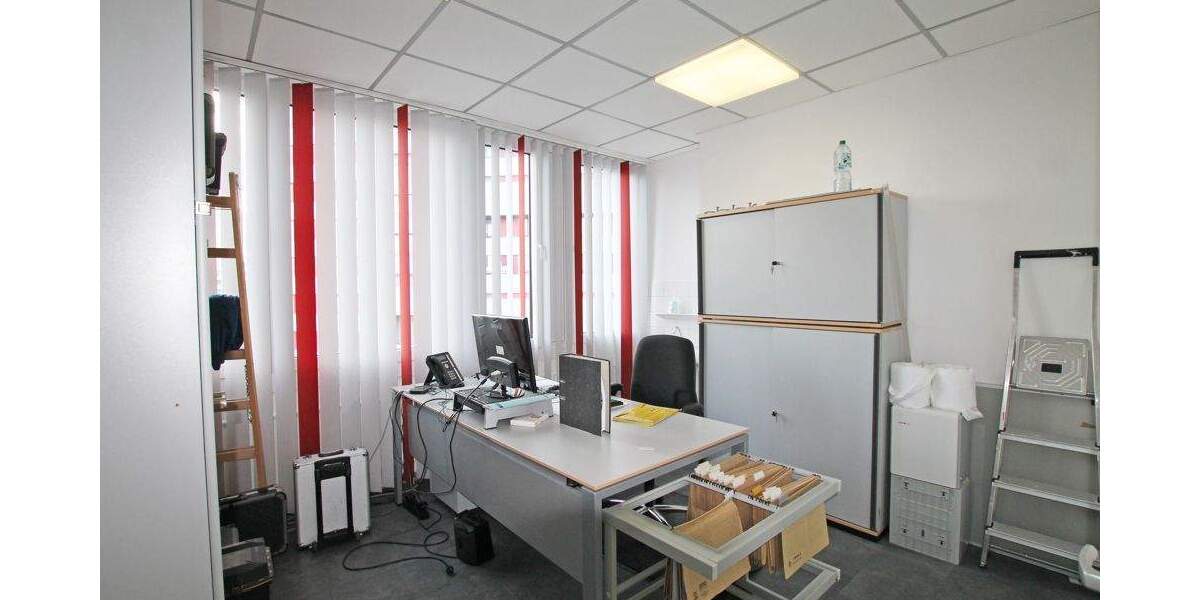 Gewerbeobjekt Hannover Linden-Mitte - 5 Zimmer, 120 m&sup2;, 109.000&euro; | Angebot:25668764