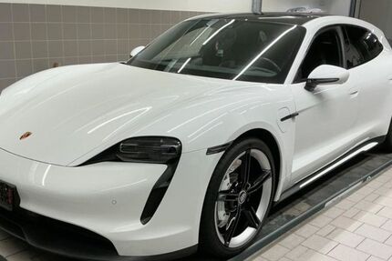 Porsche Taycan 49.800 km 68.990 &euro; Hannover 30453