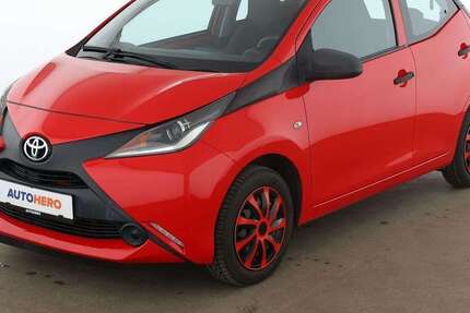 Toyota Aygo 33.898 km 9.190 &euro; Laatzen 30880