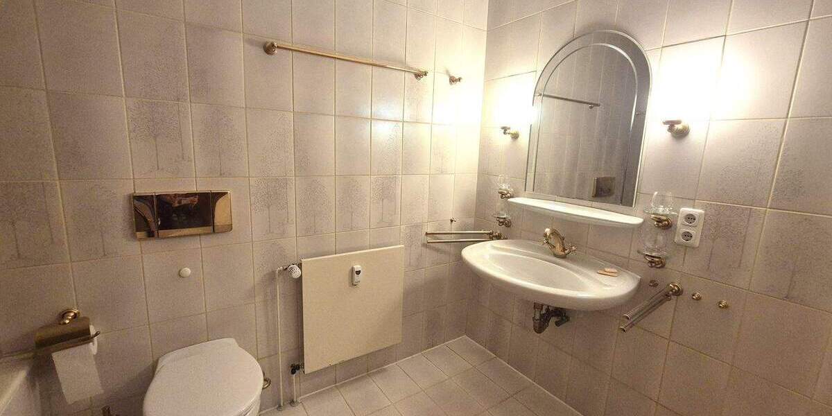 Etagenwohnung Hannover Südstadt - 3 Zimmer, 110 m&sup2;, 1.400&euro; | Angebot:25731739