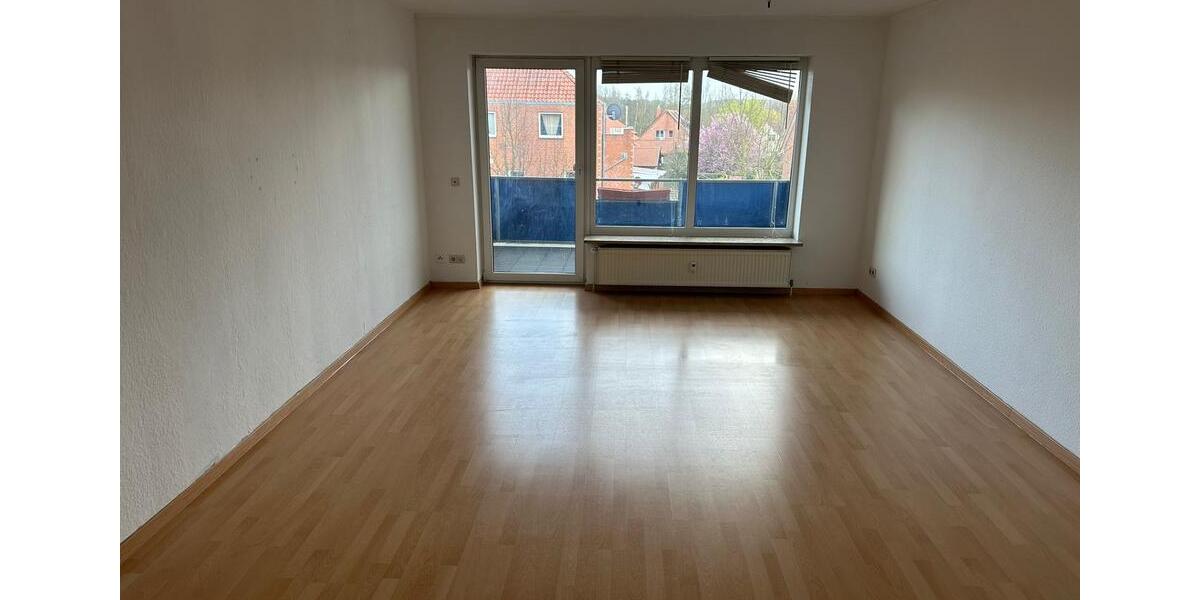 Dachgeschoßwohnung Sehnde - 3 Zimmer, 89 m&sup2;, 800&euro; | Angebot:25989530