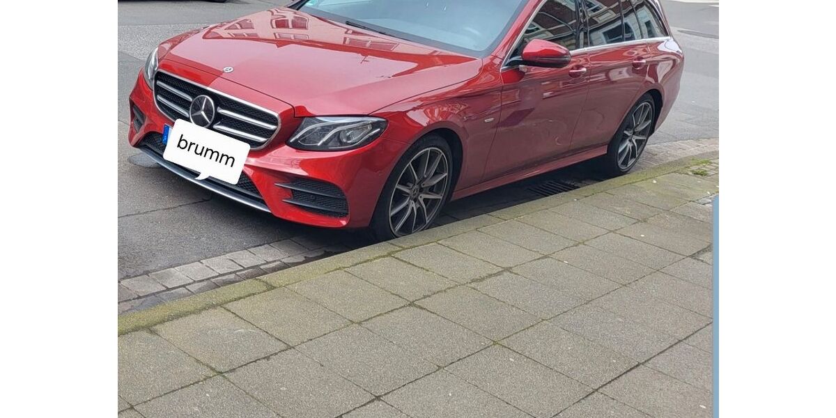 Mercedes-Benz E 220 82.600 km 25.400 &euro; Hannover 30625