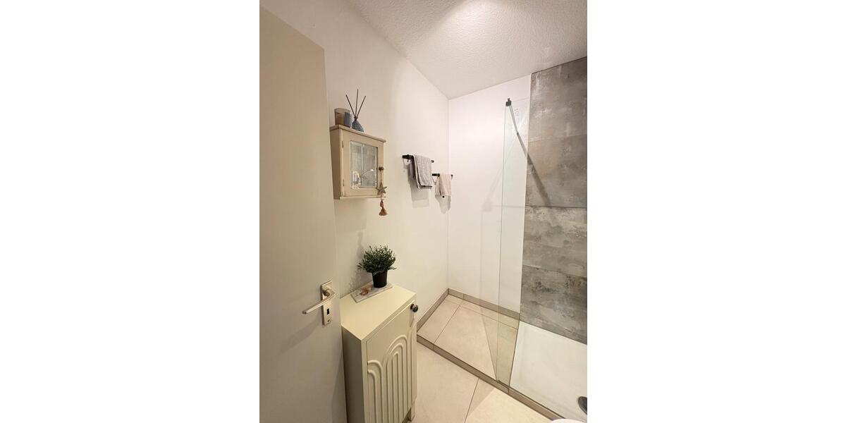 Dachgeschoßwohnung Seelze - 1 Zimmer, 13 m&sup2;, 500&euro; | Angebot:26415902