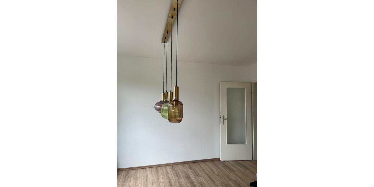Doppelhaushälfte Hannover - 3 Zimmer, 175 m&sup2;, 1.800&euro; | Angebot:26665679
