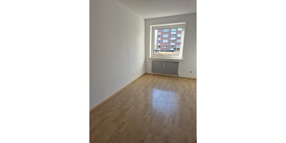 Erdgeschoßwohnung Stadthagen - 3 Zimmer, 75 m&sup2;, 750&euro; | Angebot:24804094