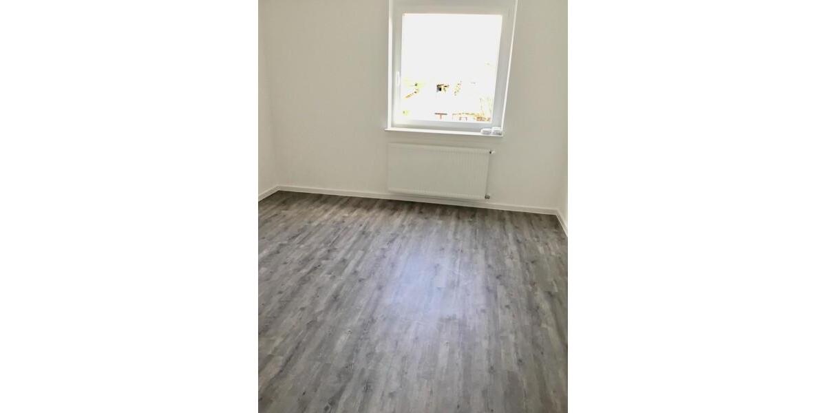 Etagenwohnung Garbsen - 3 Zimmer, 70 m&sup2;, 613&euro; | Angebot:23677875