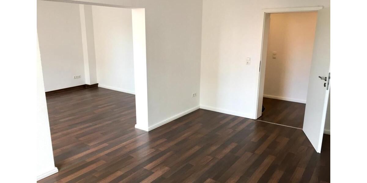 Etagenwohnung Hannover Vahrenwald-List - 3 Zimmer, 93 m&sup2;, 369.000&euro; | Angebot:25915846