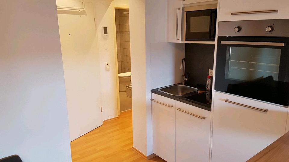 Dachgeschoßwohnung Isernhagen - 1.5 Zimmer, 28 m&sup2;, 364&euro; | Angebot:25402888