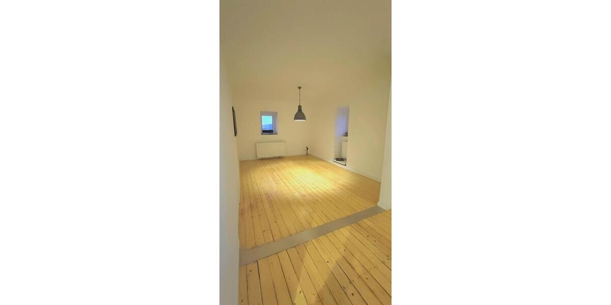 Maisonettenwohnung Gehrden - 6 Zimmer, 166 m&sup2;, 1.250&euro; | Angebot:25890678