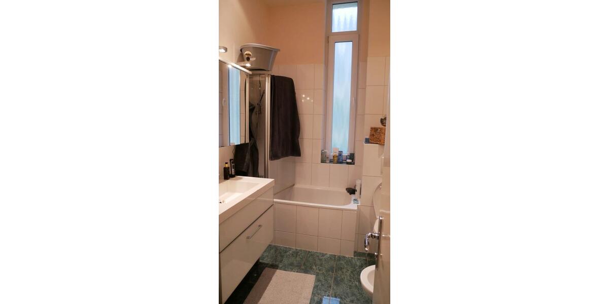 Etagenwohnung Hannover Südstadt - 3 Zimmer, 90 m&sup2;, 1.200&euro; | Angebot:25974472