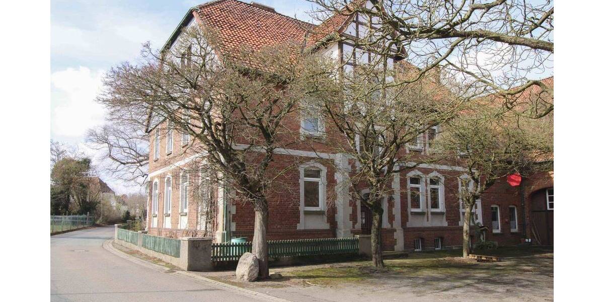 Einfamilienhaus Bad Nenndorf Waltringhausen - 8 Zimmer, 299.000&euro; | Angebot:26768465