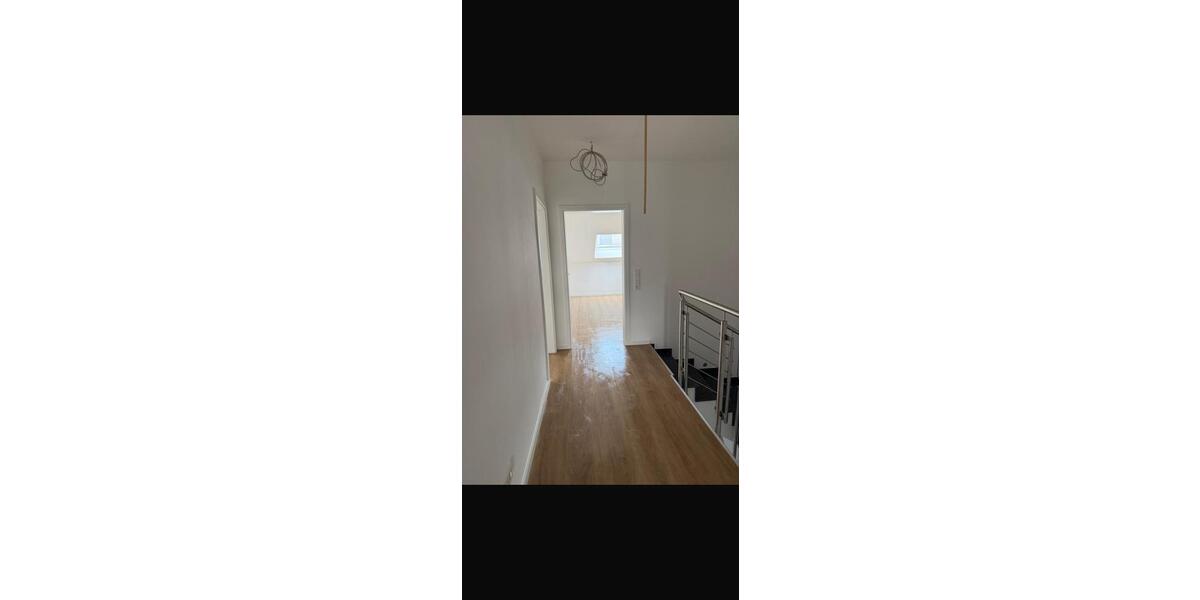 Reihenhaus Neustadt am Rübenberge - 5 Zimmer, 140 m&sup2;, 1.700&euro; | Angebot:25892926