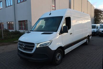 Mercedes-Benz Sprinter 556.419 km 15.900 &euro; Hannover 30179