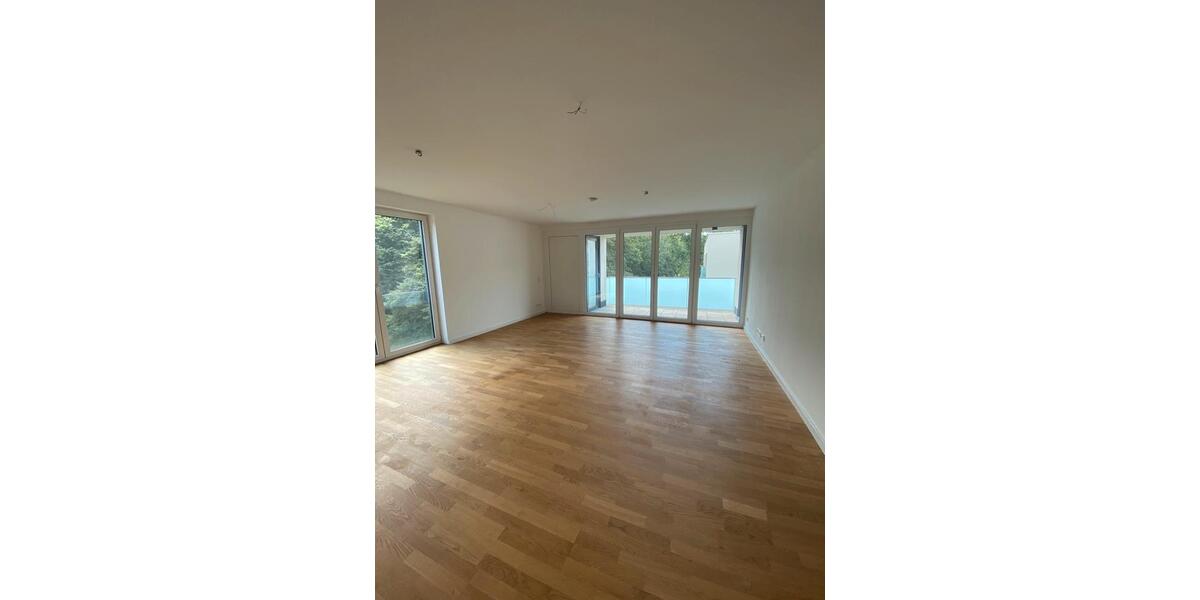 Etagenwohnung Langenhagen - 3 Zimmer, 103 m&sup2;, 1.175&euro; | Angebot:26479611