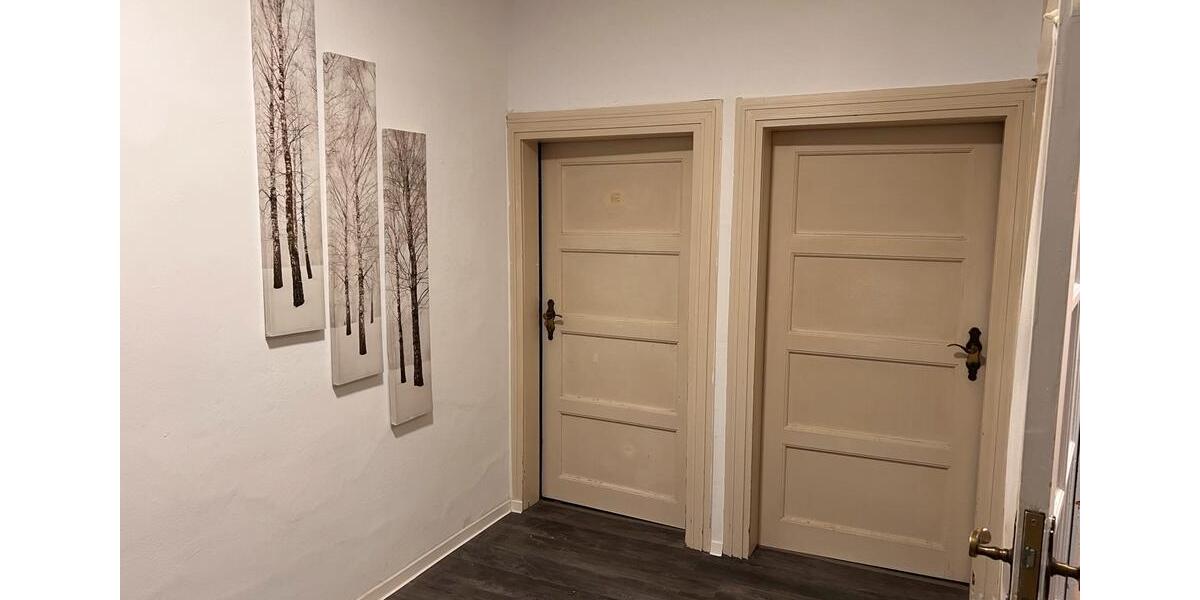 Erdgeschoßwohnung Bad Nenndorf - 4 Zimmer, 120 m&sup2;, 1.275&euro; | Angebot:25660460