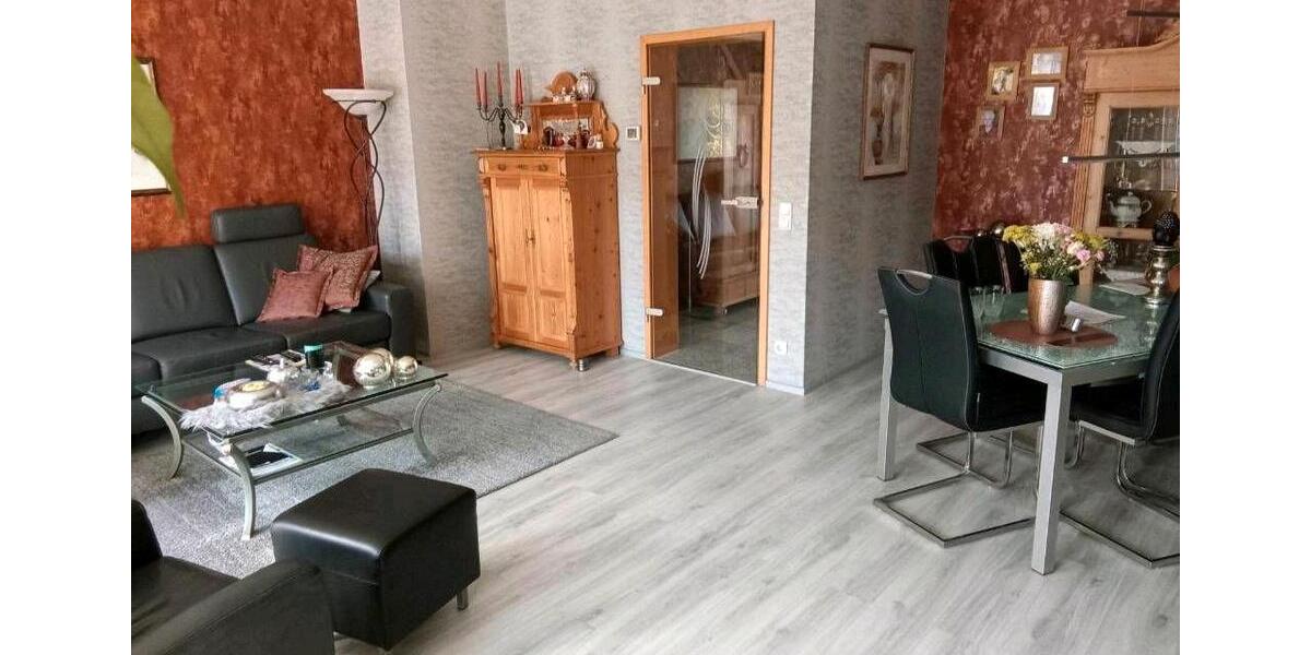 Reihenhaus Langenhagen - 6 Zimmer, 150 m&sup2;, 525.000&euro; | Angebot:27023161