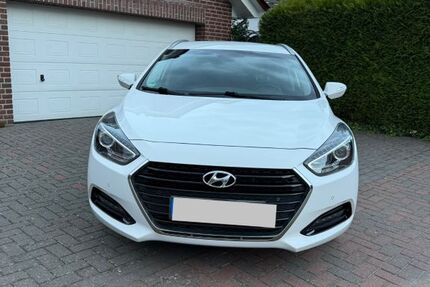 Hyundai i40 112.500 km 9.750 &euro; Garbsen 30826