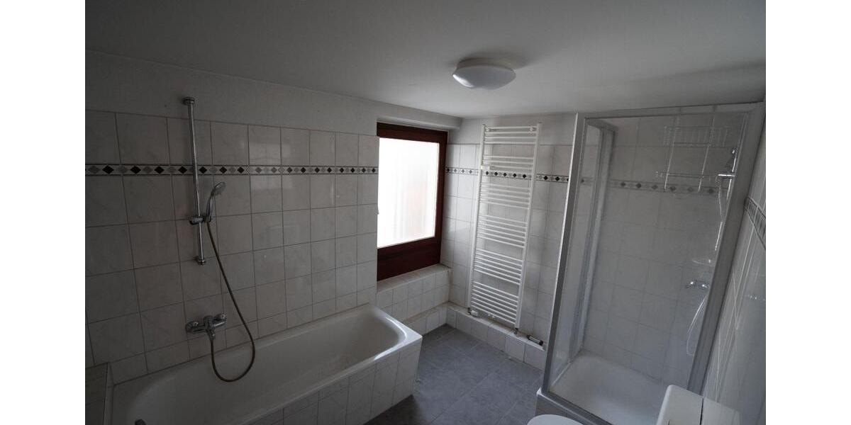 Dachgeschoßwohnung Hannover Mitte - 4 Zimmer, 113 m&sup2;, 267.000&euro; | Angebot:27450624