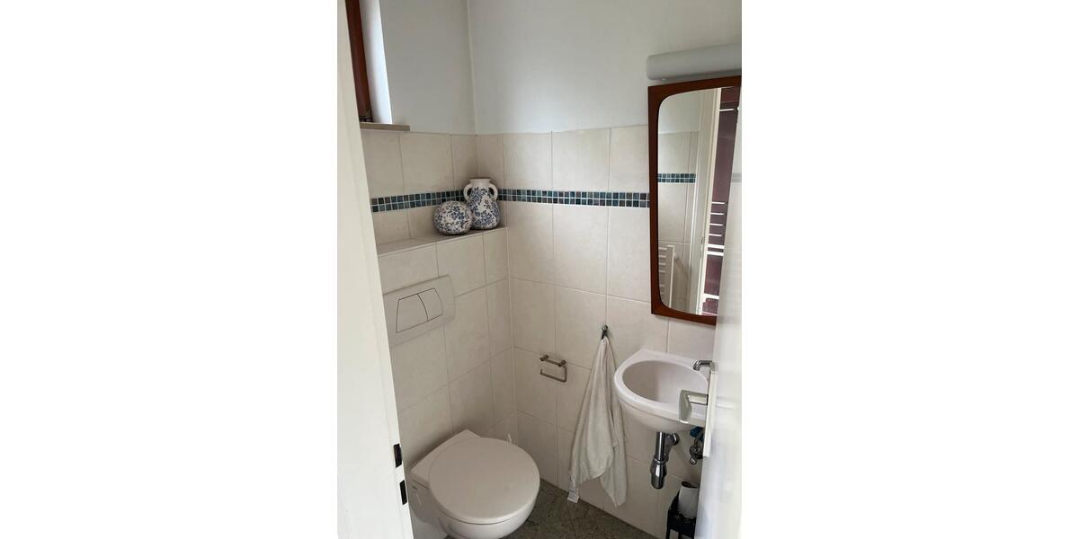 Doppelhaushälfte Hannover - 3 Zimmer, 175 m&sup2;, 1.800&euro; | Angebot:26665679