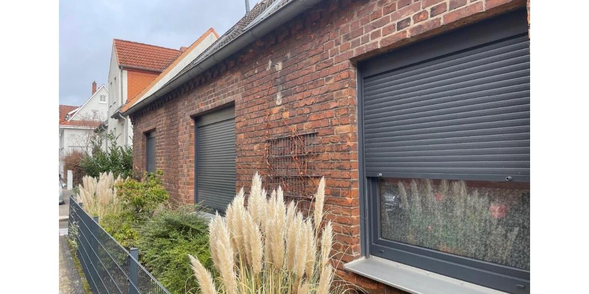 Etagenwohnung Hannover Herrenhausen-Stöcken - 3 Zimmer, 100 m&sup2;, 1.200&euro; | Angebot:25830114