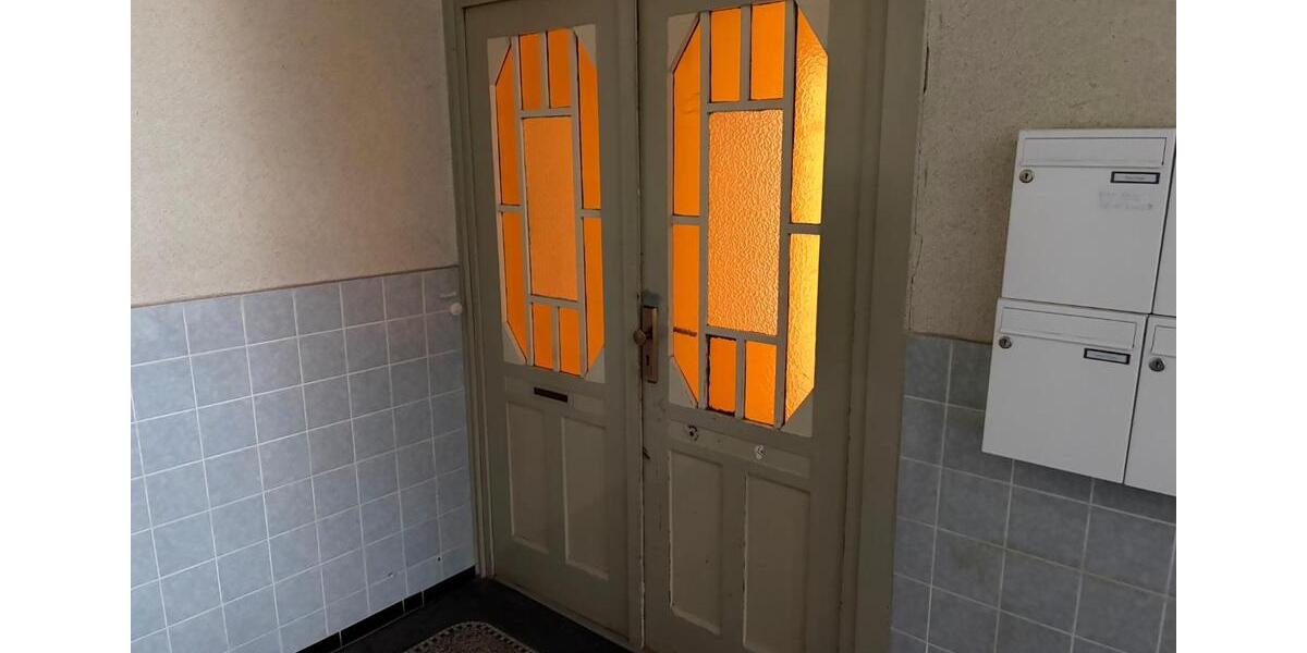 Hochparterre Hannover Linden-Limmer - 4 Zimmer, 81 m&sup2;, 310.000&euro; | Angebot:27192023