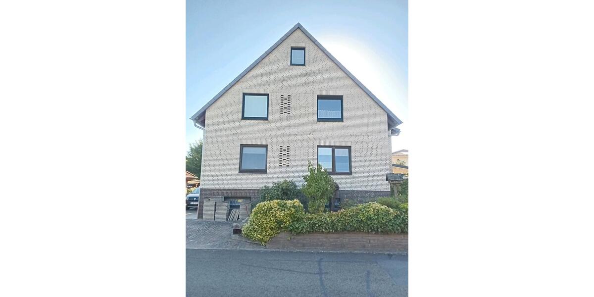 Dachgeschoßwohnung Neustadt am Rübenberge - 3.5 Zimmer, 120 m&sup2;, 1.100&euro; | Angebot:25613357