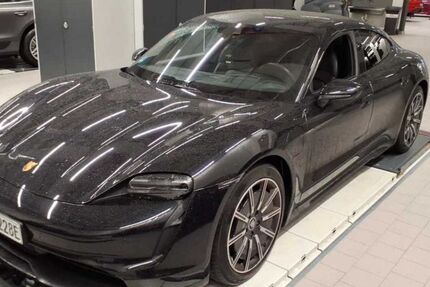 Porsche Taycan 42.500 km 64.990 &euro; Hannover 30453