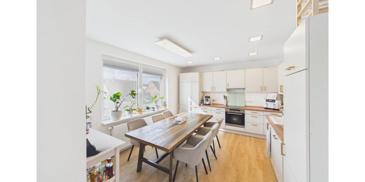 Etagenwohnung Wunstorf - 3 Zimmer, 110 m&sup2;, 1.350&euro; | Angebot:25919879