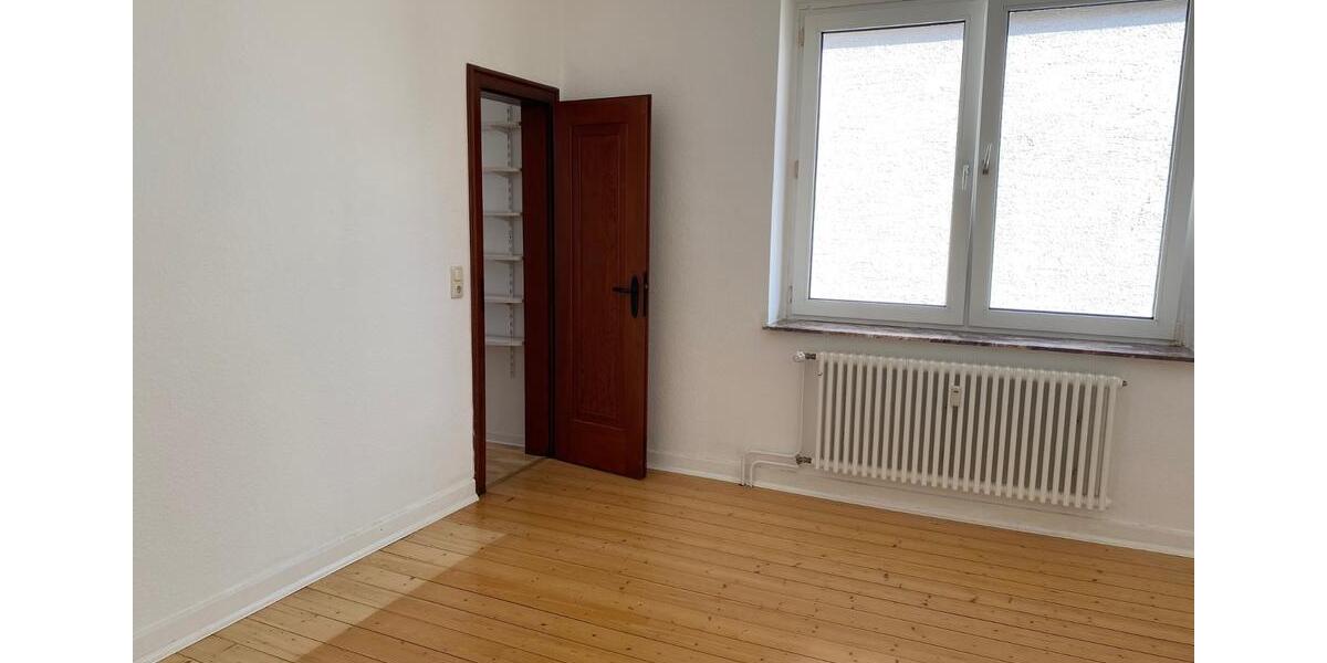 Etagenwohnung Stadthagen - 3 Zimmer, 93 m&sup2;, 730&euro; | Angebot:25944719