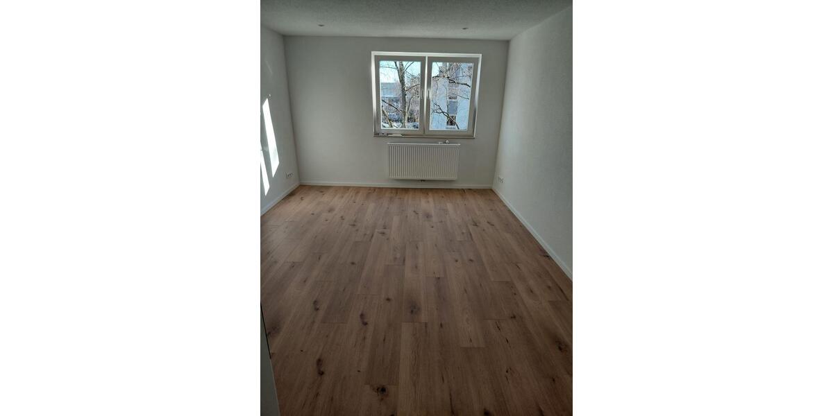 Etagenwohnung Burgdorf - 4 Zimmer, 86 m&sup2;, 243.000&euro; | Angebot:25757329