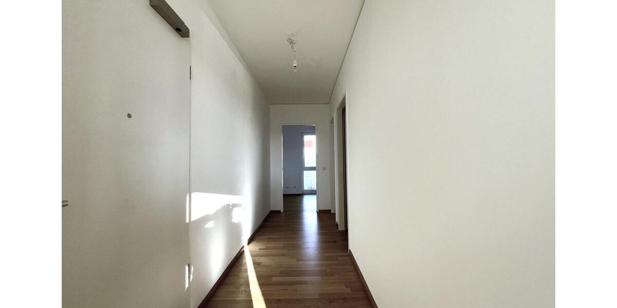 Etagenwohnung Hannover Vahrenwald-List - 3 Zimmer, 82 m&sup2;, 1.299&euro; | Angebot:24119075
