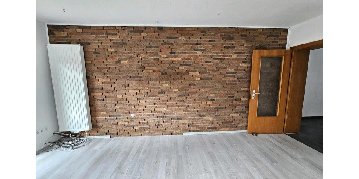 Einfamilienhaus Bad Münder am Deister - 7 Zimmer, 184 m&sup2;, 350.000&euro; | Angebot:27285452