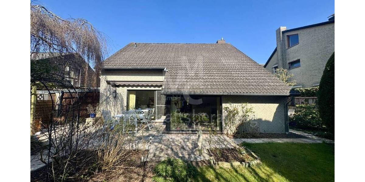 Einfamilienhaus Isernhagen / Altwarmbüchen Altwarmbüchen - 6 Zimmer, 151 m&sup2;, 649.000&euro; | Angebot:26029239