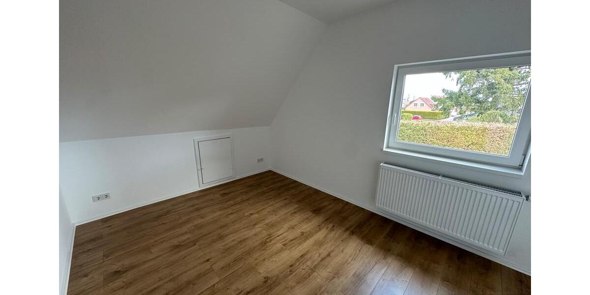 Dachgeschoßwohnung Garbsen Ortschaft Horst - 3 Zimmer, 66 m&sup2;, 875&euro; | Angebot:25972257