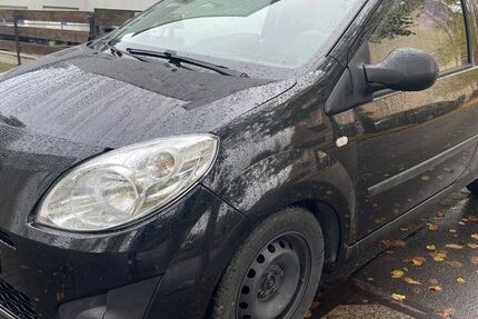 Renault Twingo 139.800 km 1.799 &euro; Hannover 30629