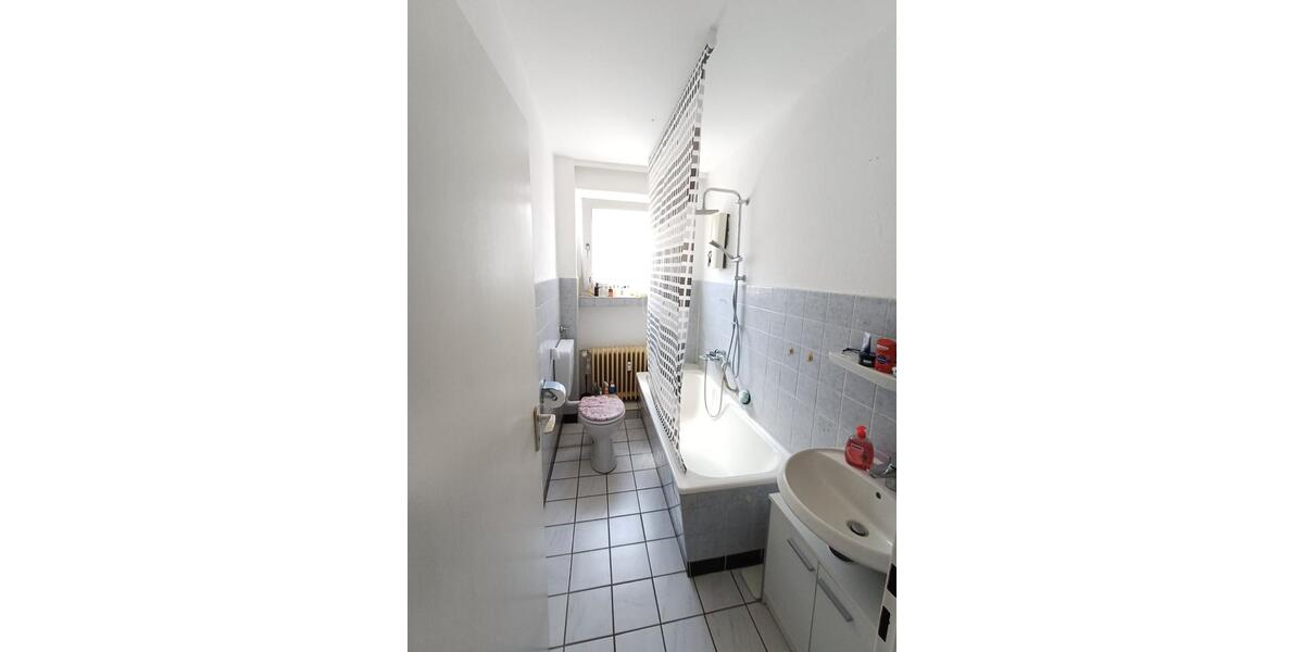 Etagenwohnung Springe - 1 Zimmer, 36 m&sup2;, 320&euro; | Angebot:25966611