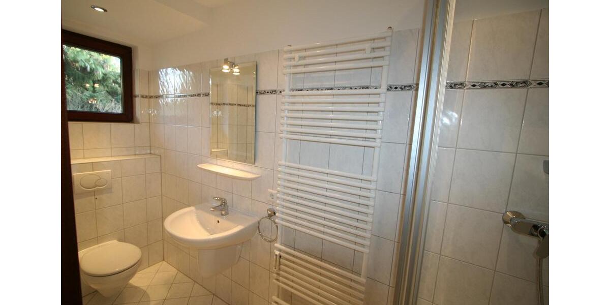 Einfamilienhaus Burgdorf - 6 Zimmer, 150 m&sup2;, 1.648&euro; | Angebot:23149531