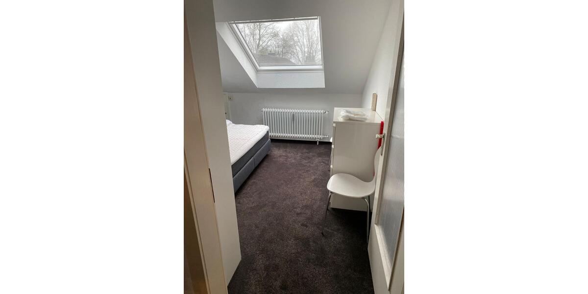Dachgeschoßwohnung Hannover Misburg-Anderten - 2 Zimmer, 60 m&sup2;, 600&euro; | Angebot:25963607