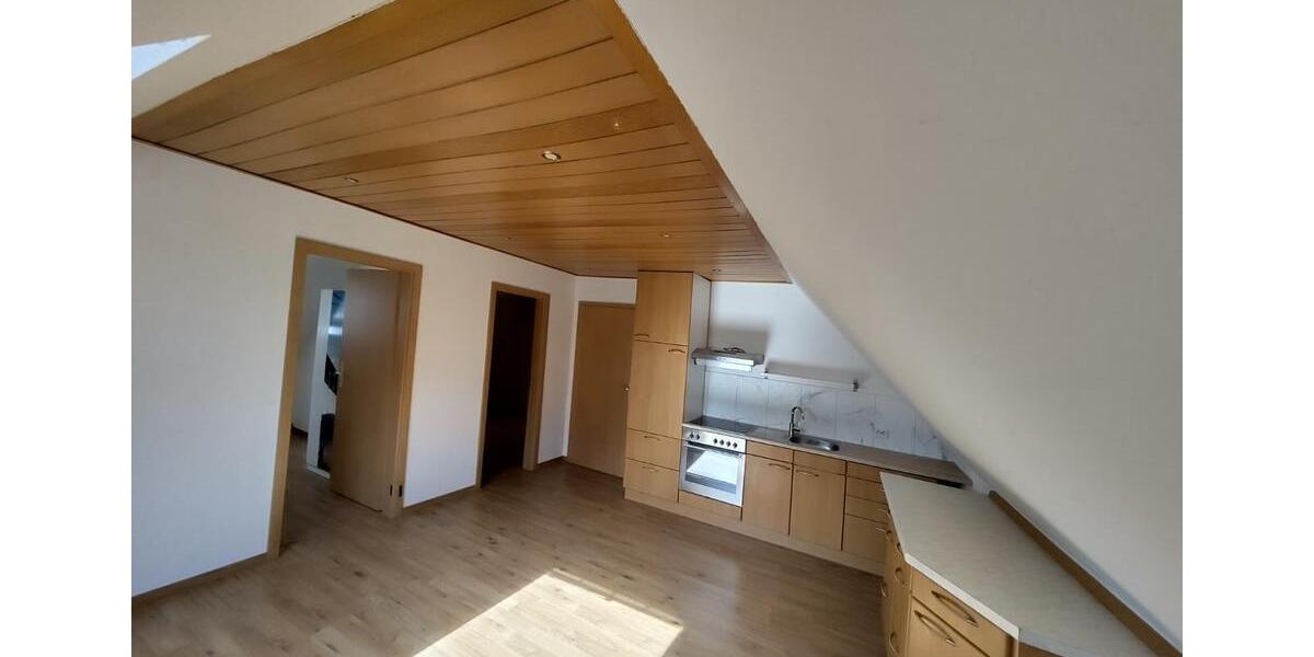 Dachgeschoßwohnung Schwarmstedt - 3 Zimmer, 50 m&sup2;, 400&euro; | Angebot:26656901