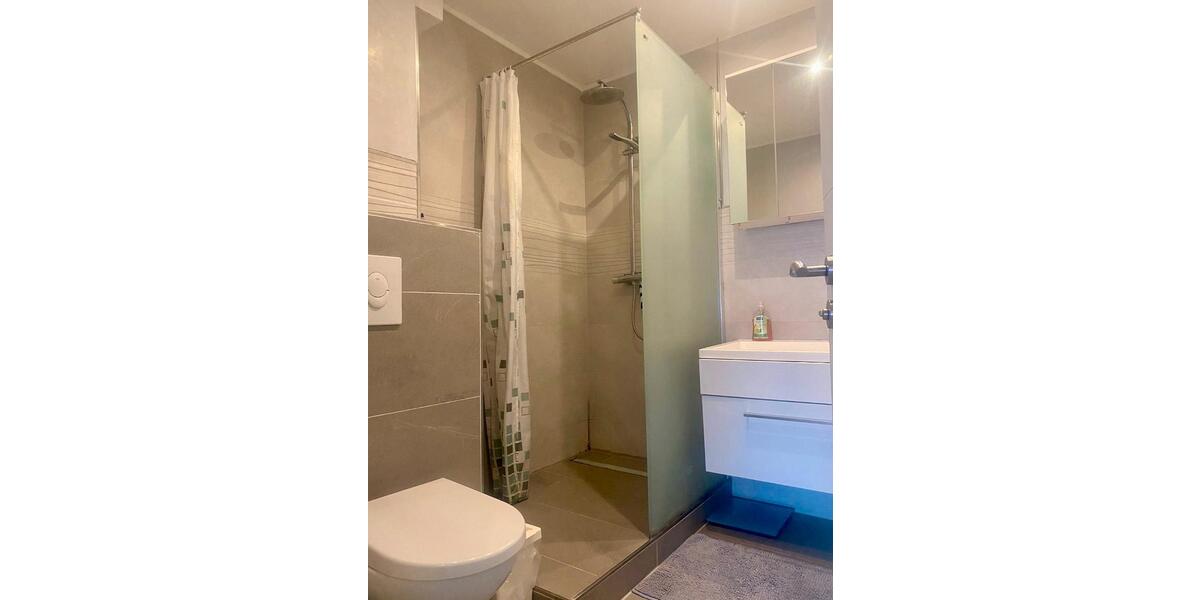 Etagenwohnung Seelze - 6 Zimmer, 130 m&sup2;, 320.000&euro; | Angebot:26049294