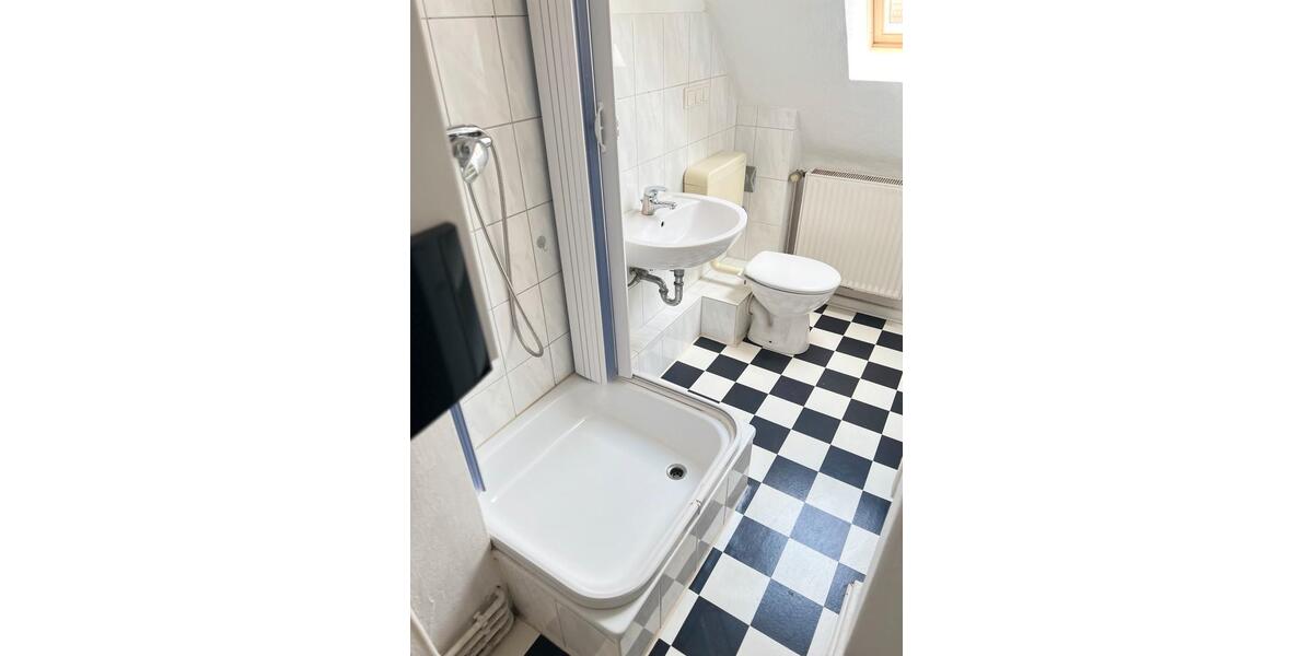 Dachgeschoßwohnung Hannover Ahlem-Badenstedt-Davenstedt - 2.5 Zimmer, 58 m&sup2;, 750&euro; | Angebot:25861470