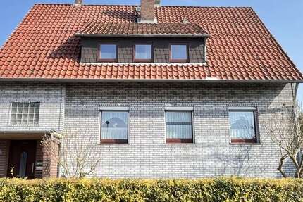 Haus Lindhorst - 6 Zimmer, 130 m&sup2;, 249.000&euro; | Angebot:25667671