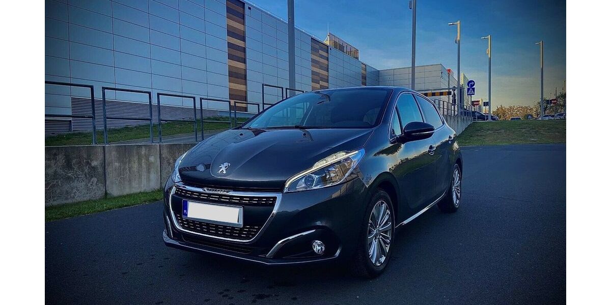 Peugeot 208 9.300 km 12.000 &euro; Langenhagen 30855