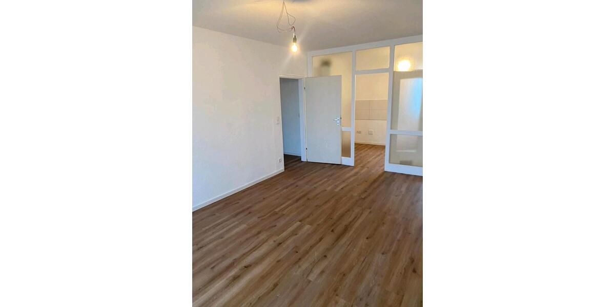 Etagenwohnung Ronnenberg - 2 Zimmer, 58 m&sup2;, 650&euro; | Angebot:25633484